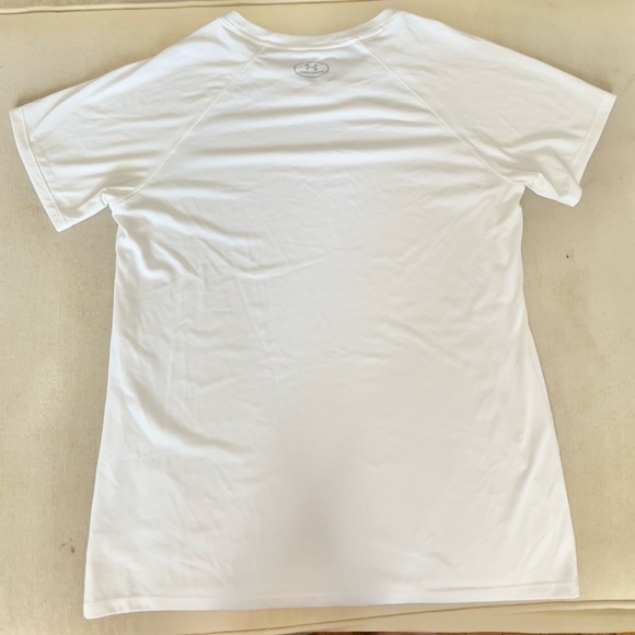 White & Navy Under Armour Drifit T Shirt Bundle - Picture 9 of 11